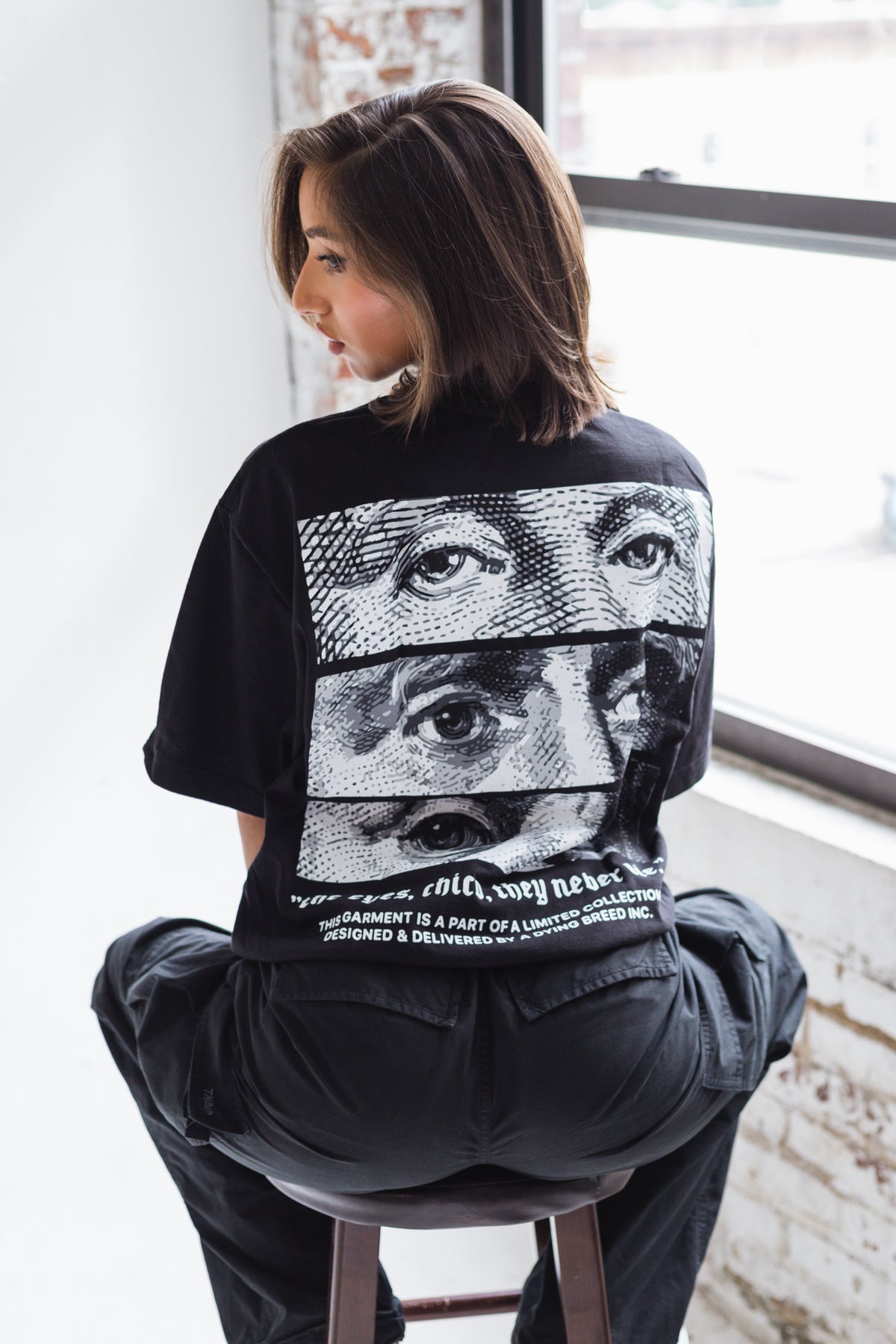 “FOUNDING FATHERS” PREMIUM OVERSIZED TEE IN BLACK